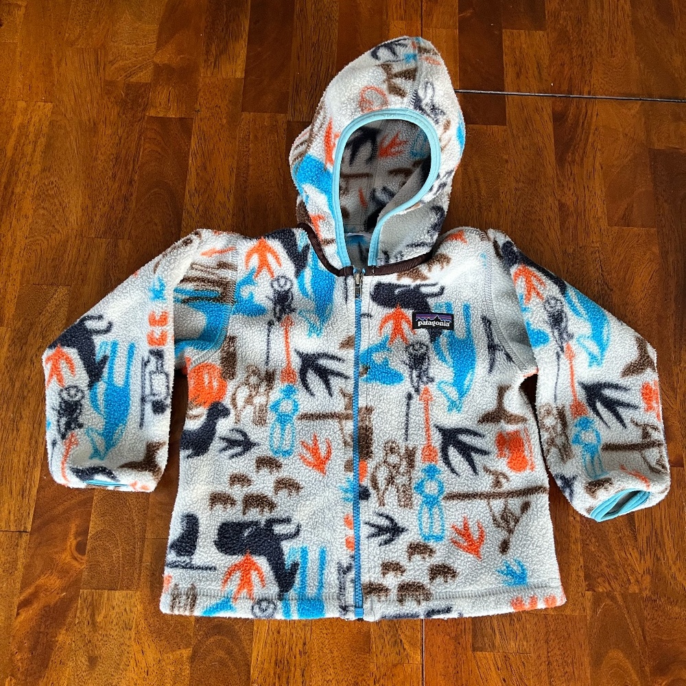 Patagonia 2T hooded fleece jacket.